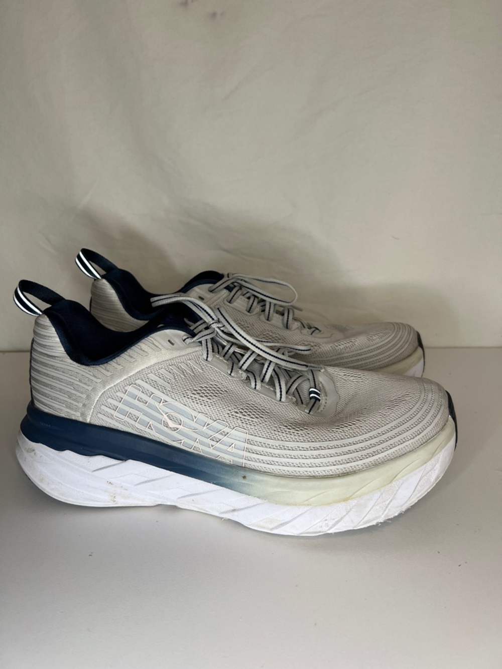Hoka Men's Running Shoe - Light Grey with Navy Accents